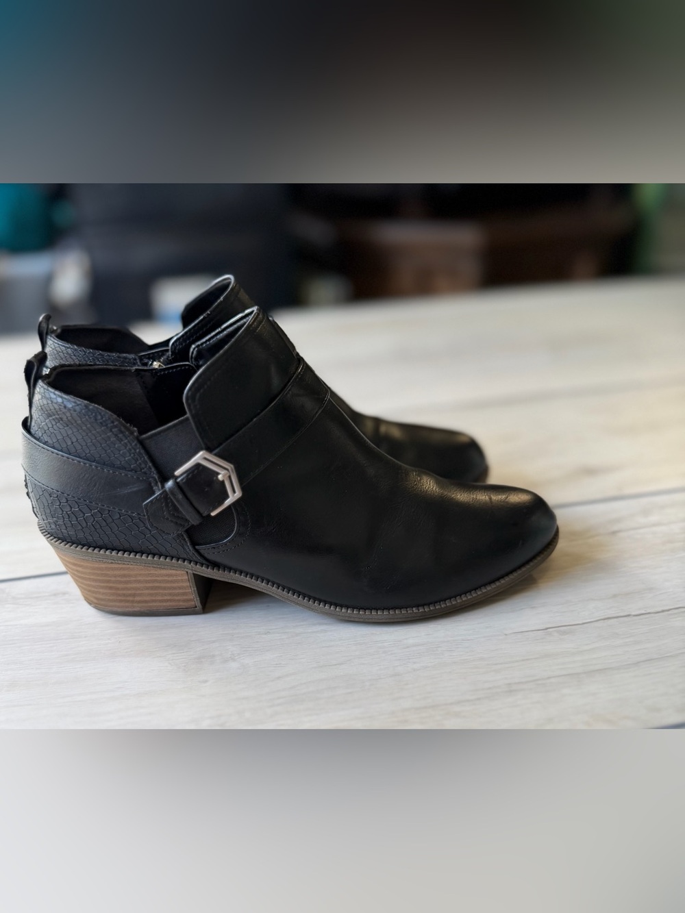 Dr. Scholl’s Black Be Energized Zip Buckle Ankle Boots Block Heel Women’s 9